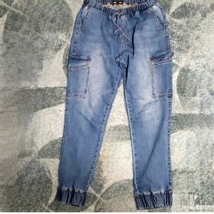 Almost famous joggers